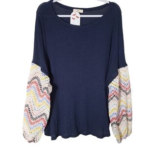 Hummingbird size Small Oversized thermal waffle top eyelet lace sleeves boho